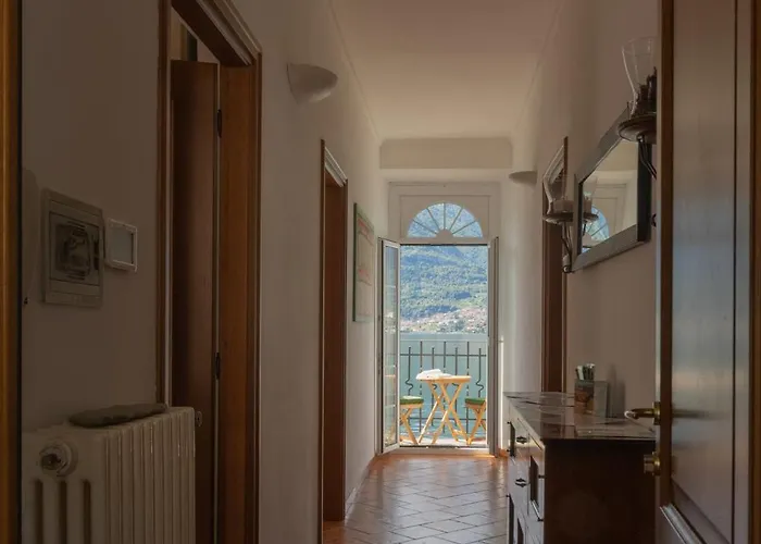 Casa Emi Lezzeno