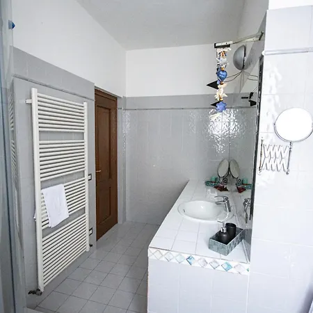 Casa Emi Apartment Lezzeno